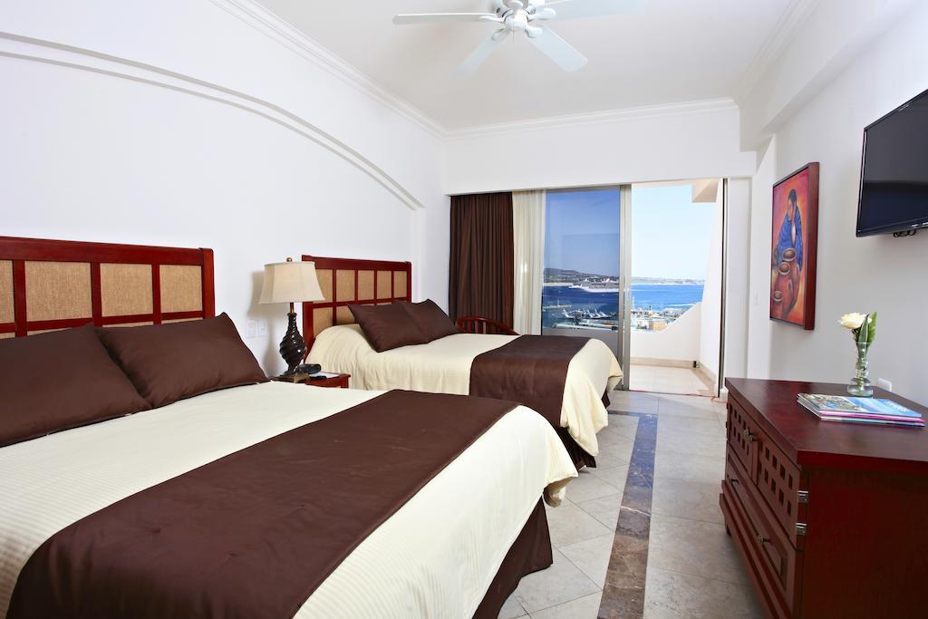 Sandos Finisterra All Inclusive 卡波圣卢卡斯 客房 照片